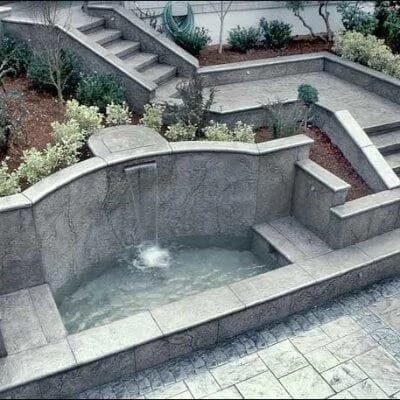Integrated Water Features concrete retaining wall example
